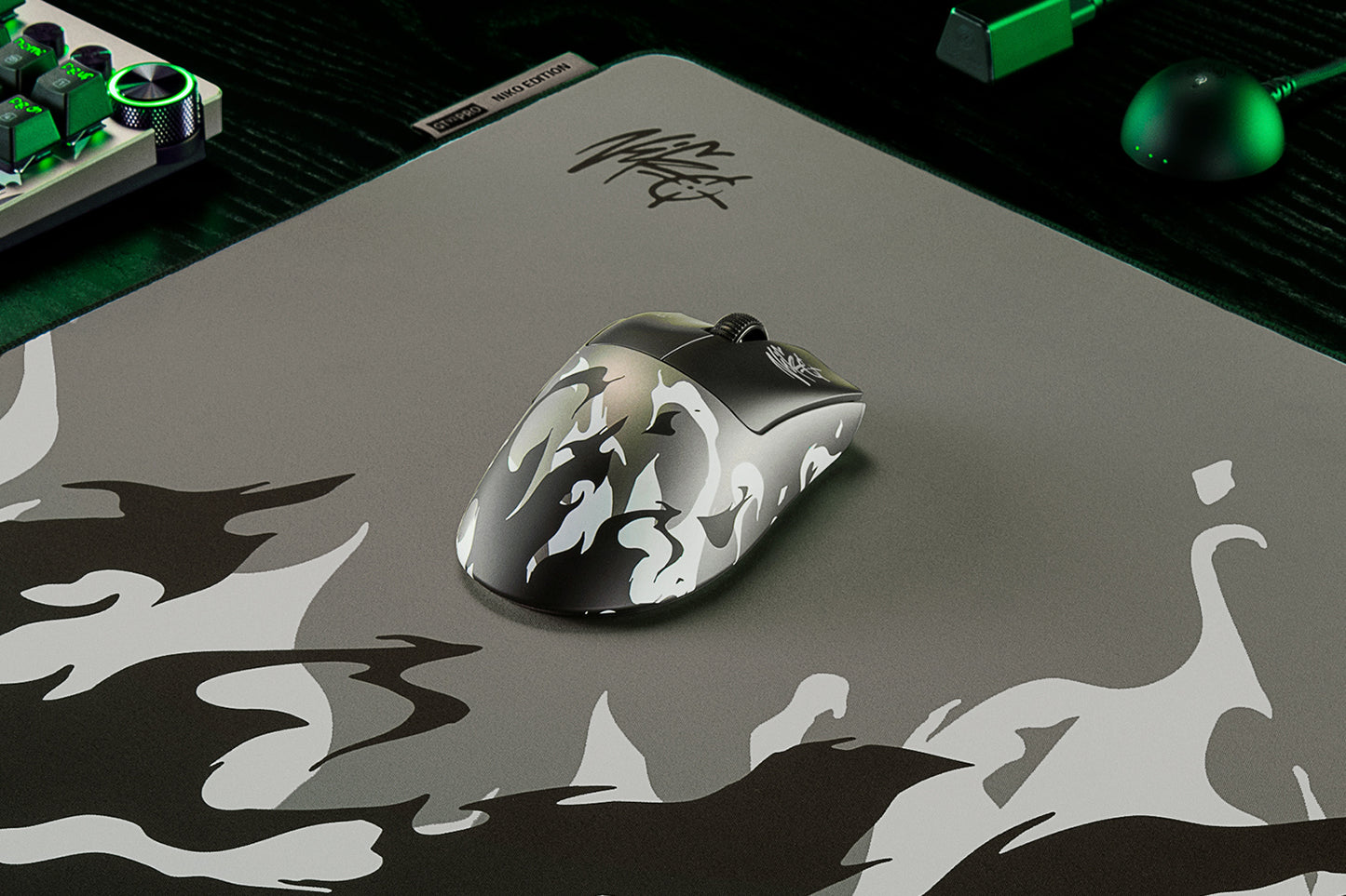 Razer DeathAdder V4 Pro NiKo Edition close-up of flame design graphics