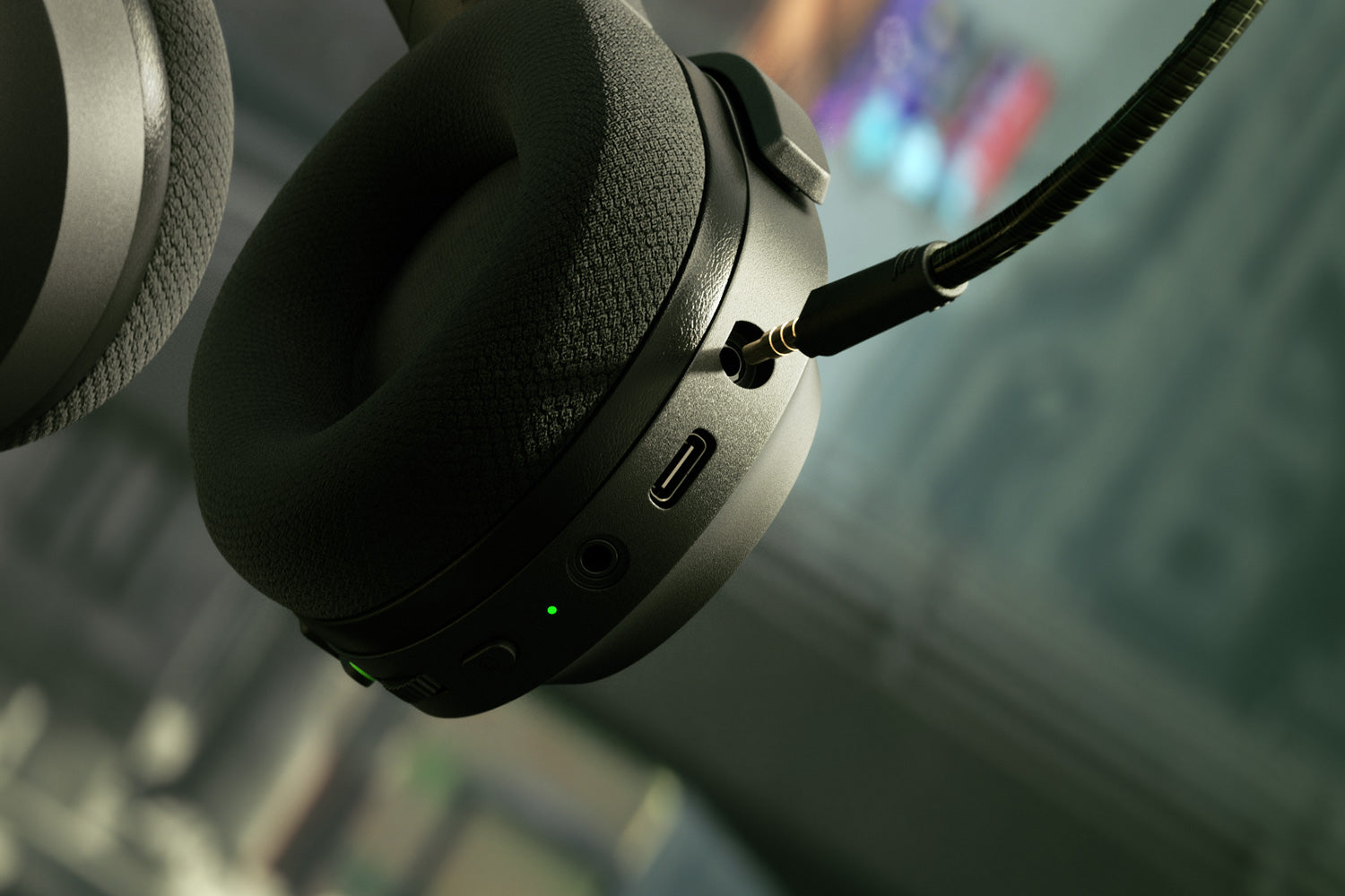 Razer Barracuda X with detachable HyperClear Cardioid microphone