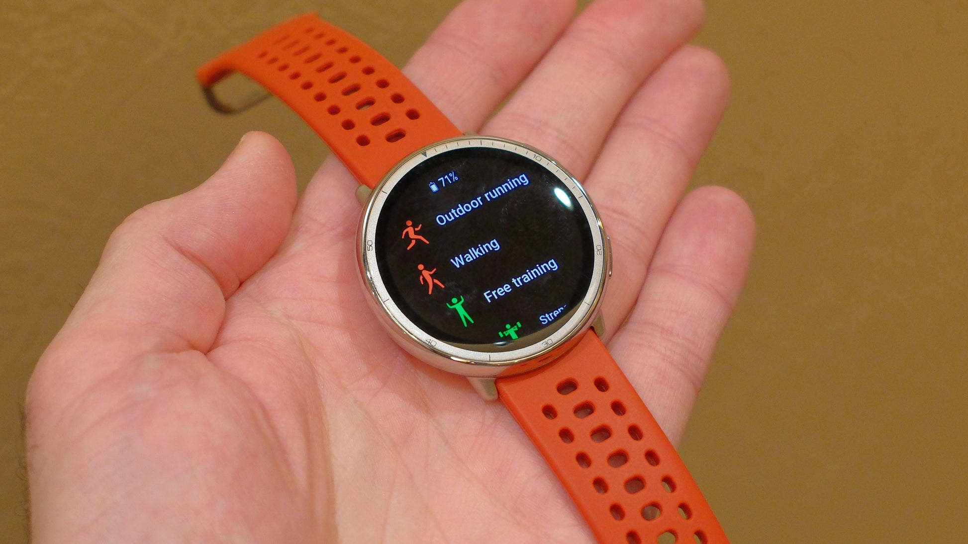 Amazfit Active 2 Smartwatch detail view — available in Kenya at Trewrld KES 18,500, M-Pesa & free Nairobi delivery